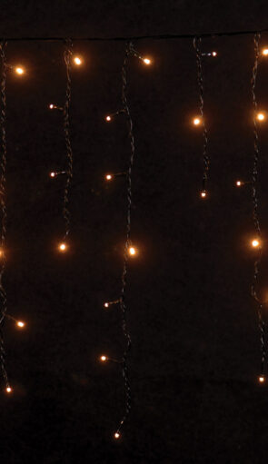 Led Ασύμμετρη Κουρτίνα Με Επέκταση Και Μετασχηματιστή 200 x 70(h)cm,Πράσινο Καλώδιο/Θερμό Λαμπάκι